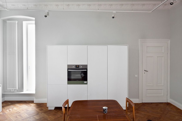 Mieszkanie Dominiki i Adama w warszawskiej kamienicy, projekt: Joanna Kulczyńska-Dołowy, Kulczyński Architekt