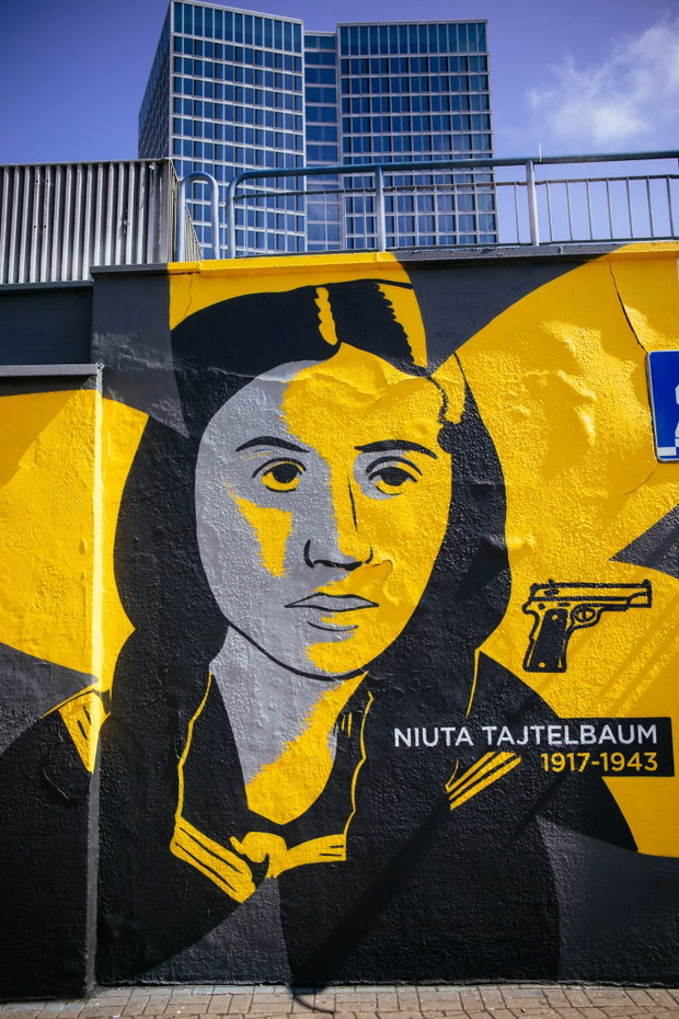 Mural upamiętniający 78. rocznicę wybuchu powstania w getcie warszawskim