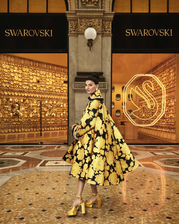 Nowy butik SWAROVSKIEGO w Mediolanie jak pudełko czekoladek