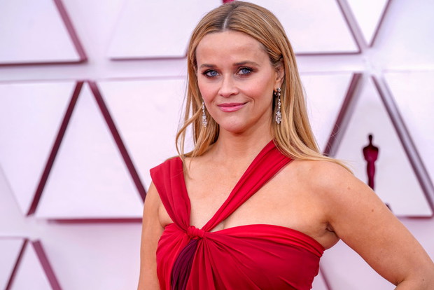 Makijaże i fryzury gwiazd na Oscarach 2021: Reese Witherspoon