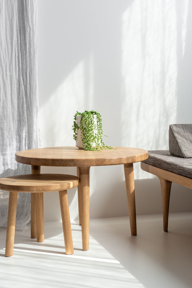 Minimalistyczna sypialnia od Loft Kolasiński