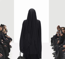 Balenciaga wiosna 2022