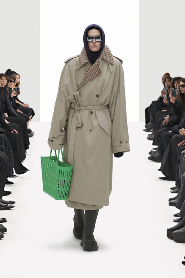 Balenciaga wiosna 2022