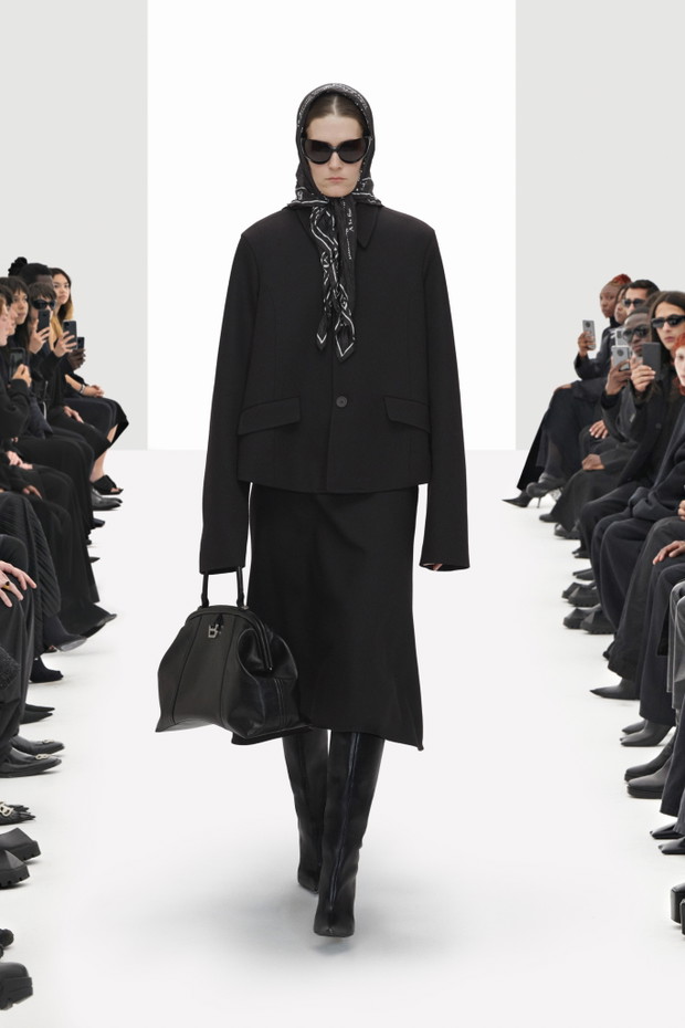 Balenciaga wiosna 2022