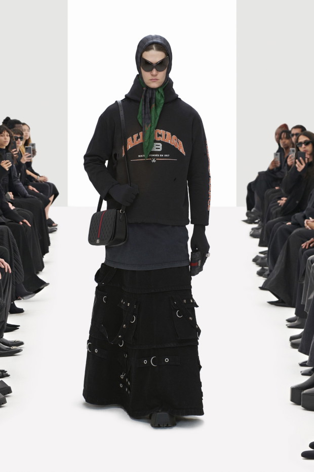 Balenciaga wiosna 2022