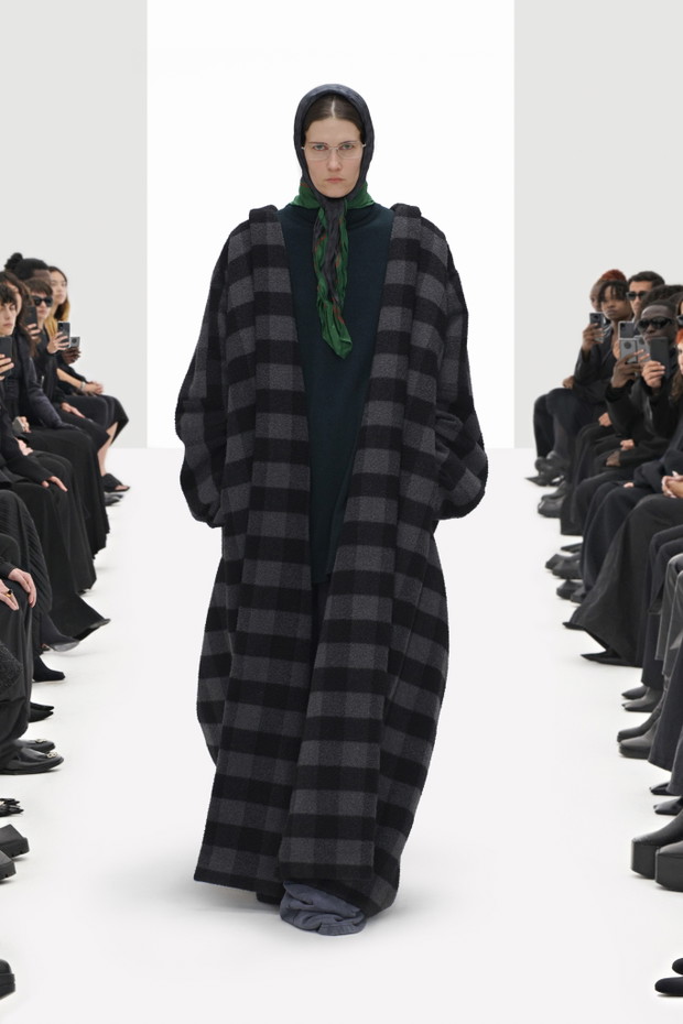 Balenciaga wiosna 2022