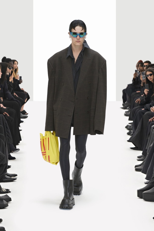 Balenciaga wiosna 2022