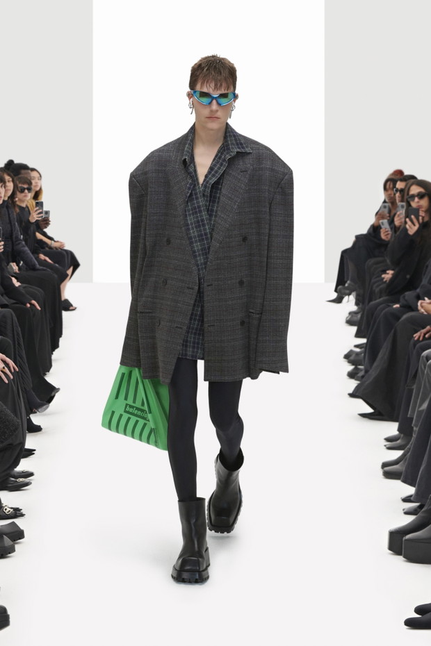 Balenciaga wiosna 2022