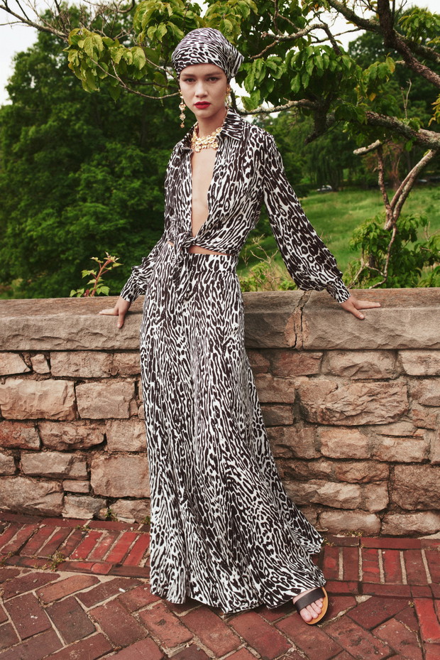 Carolina Herrera Resort 2022