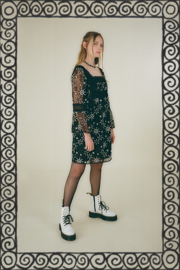 Kolekcja Anna Sui Resort 2022