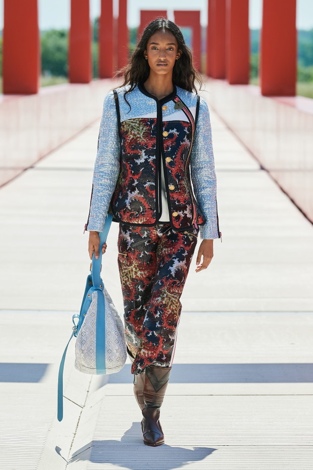 Louis Vuitton Resort 2022