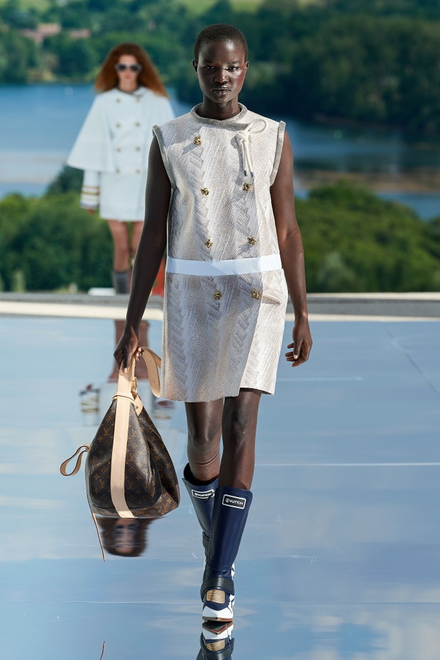 Louis Vuitton Resort 2022