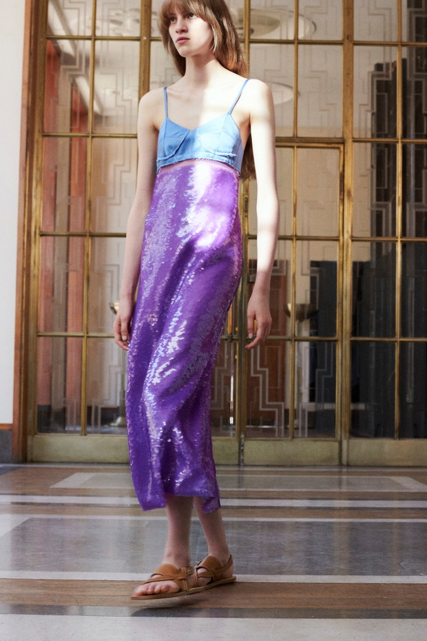 Kolekcja Victoria Beckham Resort 2022