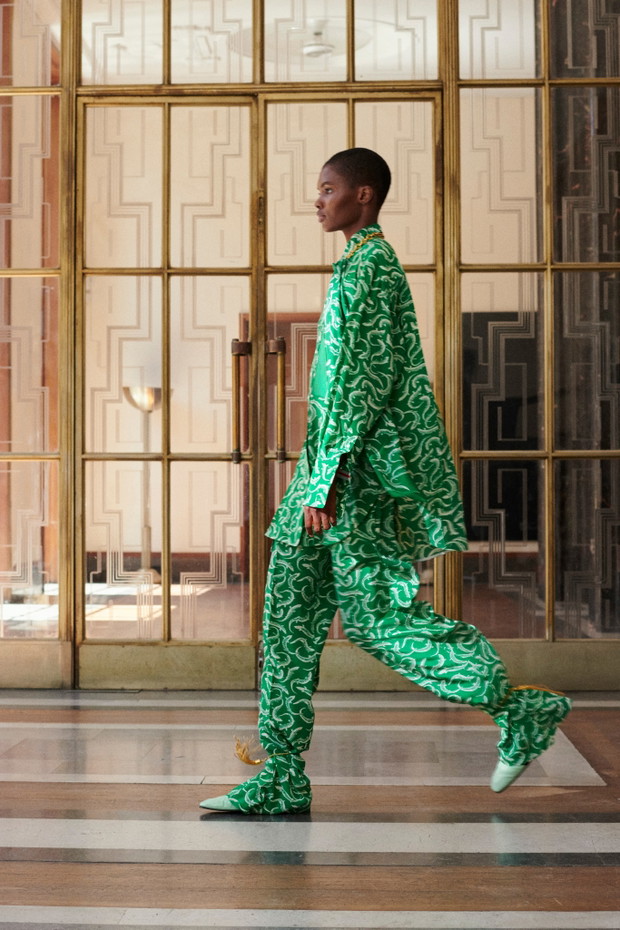 Kolekcja Victoria Beckham Resort 2022