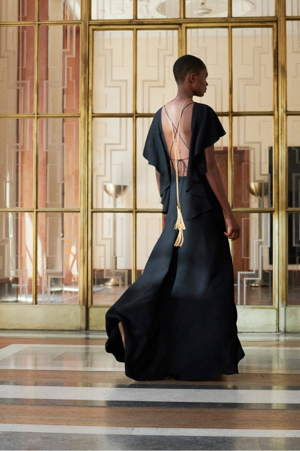 Kolekcja Victoria Beckham Resort 2022