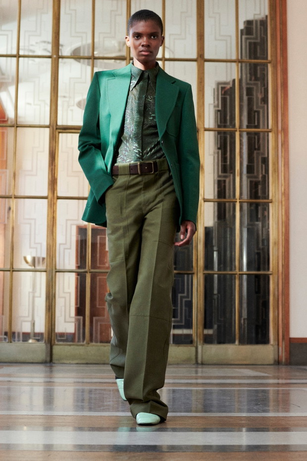 Kolekcja Victoria Beckham Resort 2022