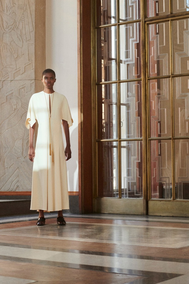 Kolekcja Victoria Beckham Resort 2022