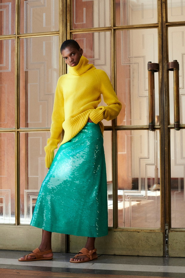 Kolekcja Victoria Beckham Resort 2022