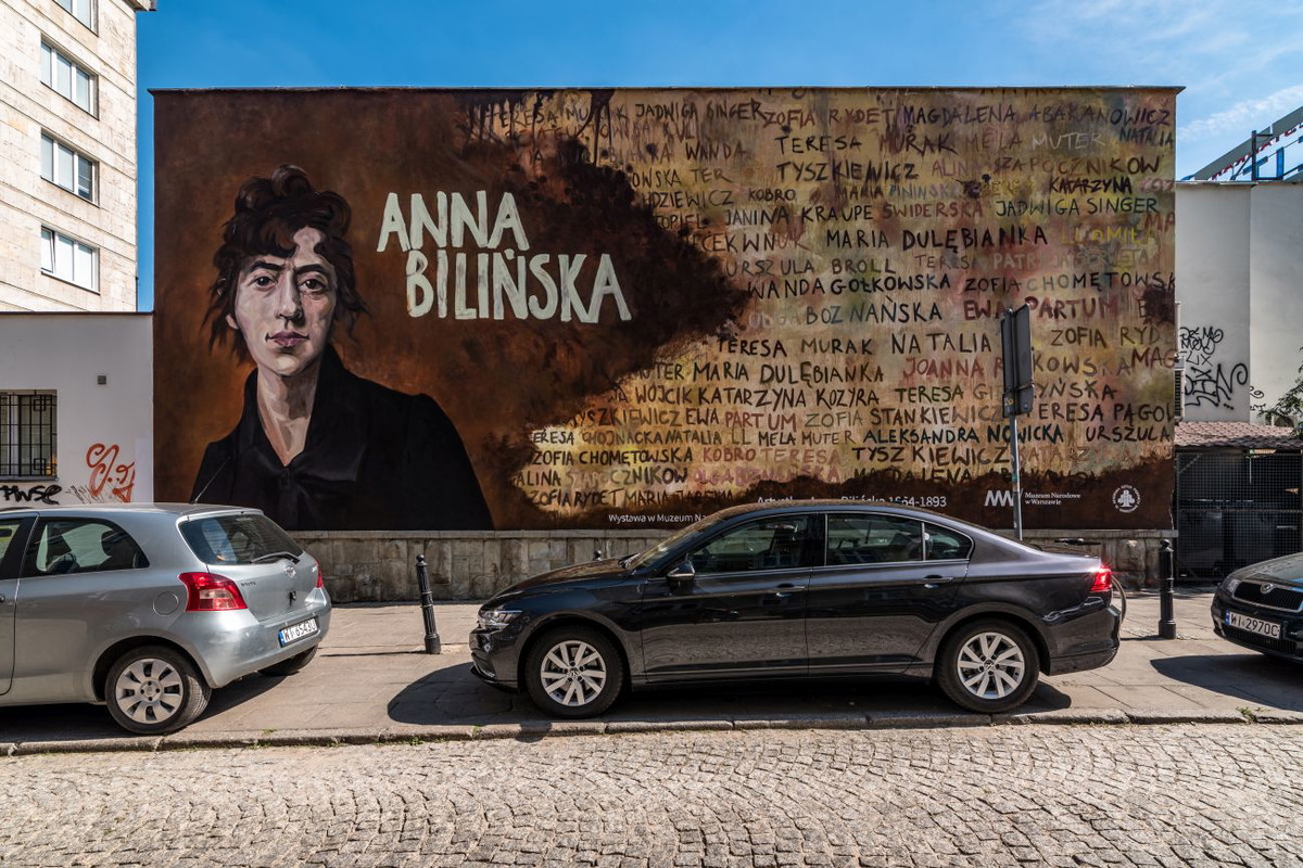 Mural z Anną Bilińską na Smolnej