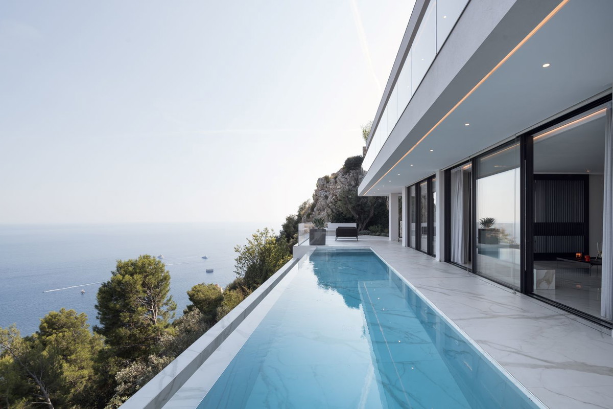 Dom na Lazurowym Wybrzeżu, projekt: Calvi Ceschia Viganò Architetti Associati