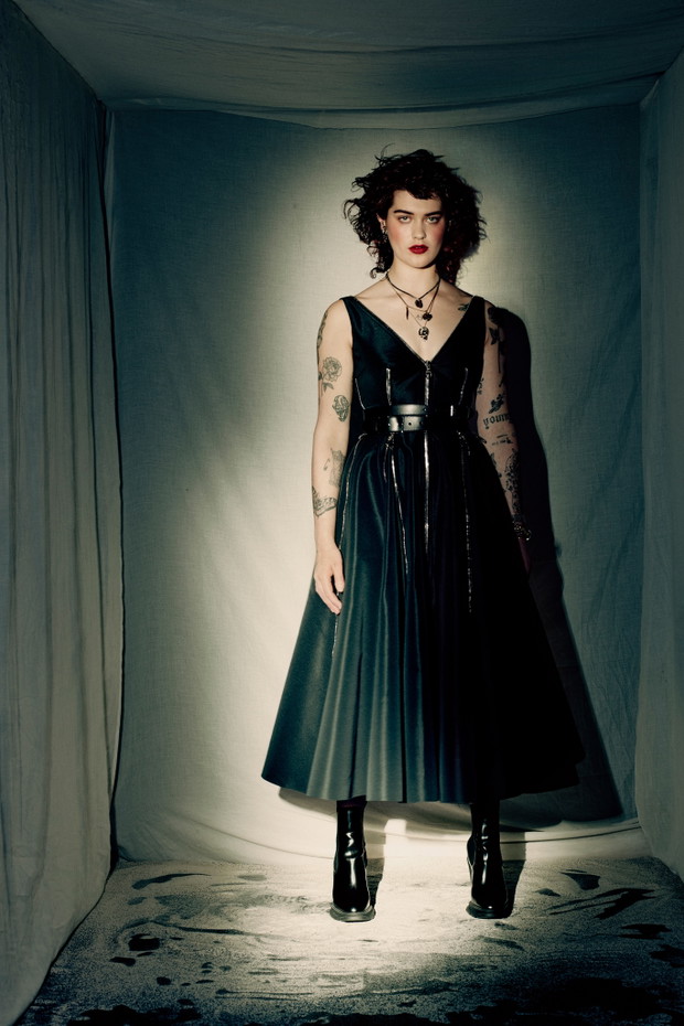 Kolekcja Alexander McQueen jesień-zima 2021/2022