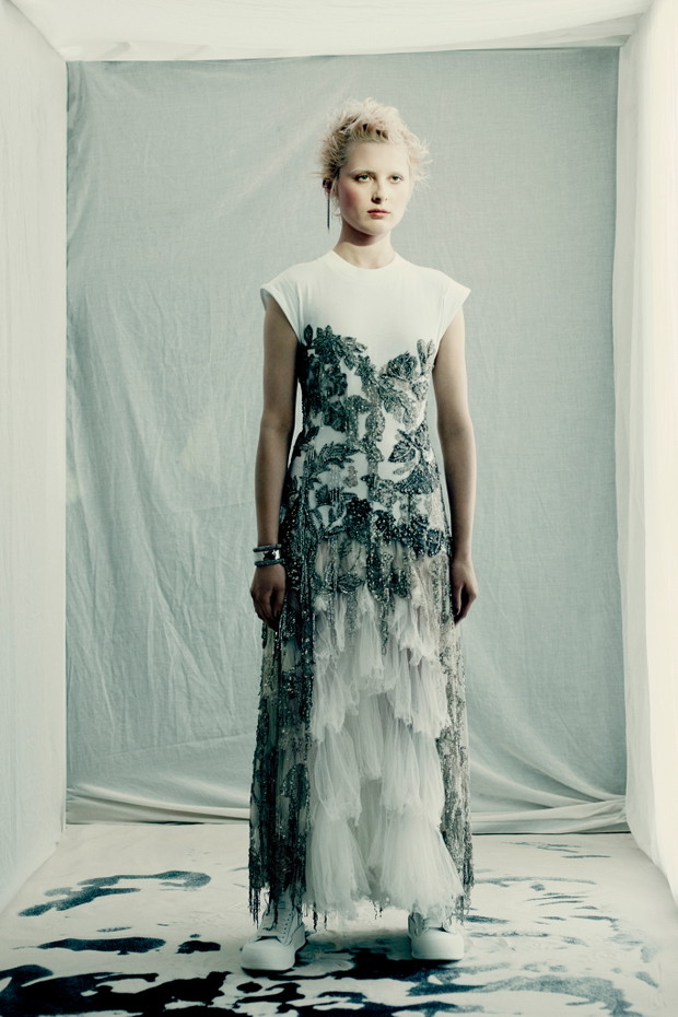 Kolekcja Alexander McQueen jesień-zima 2021/2022