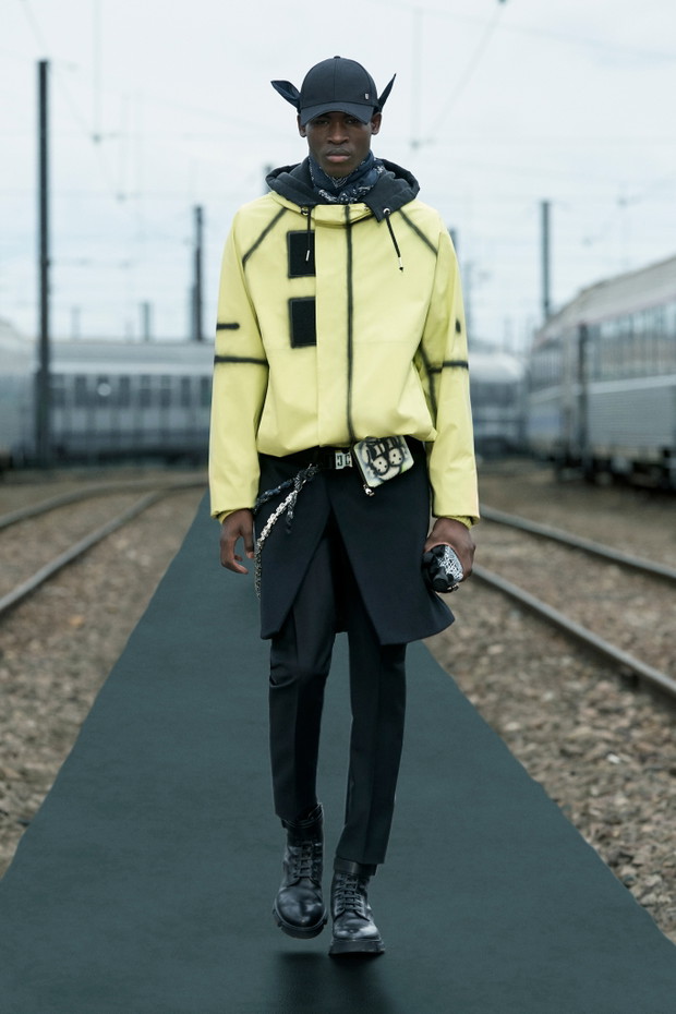 Kolekcja Givenchy Resort 2022