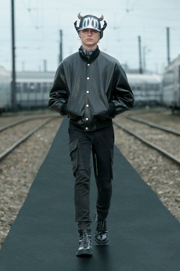 Kolekcja Givenchy Resort 2022