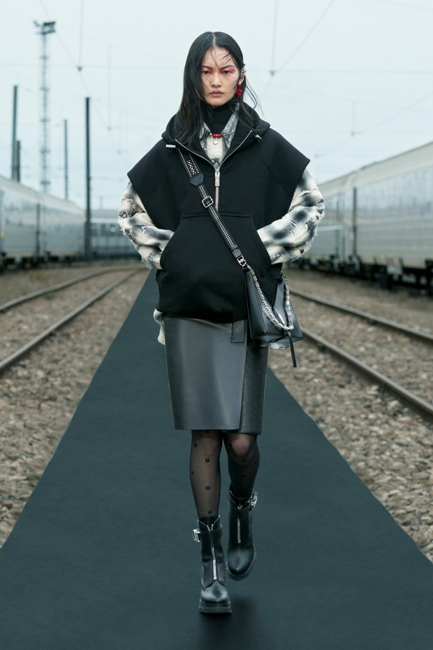 Kolekcja Givenchy Resort 2022