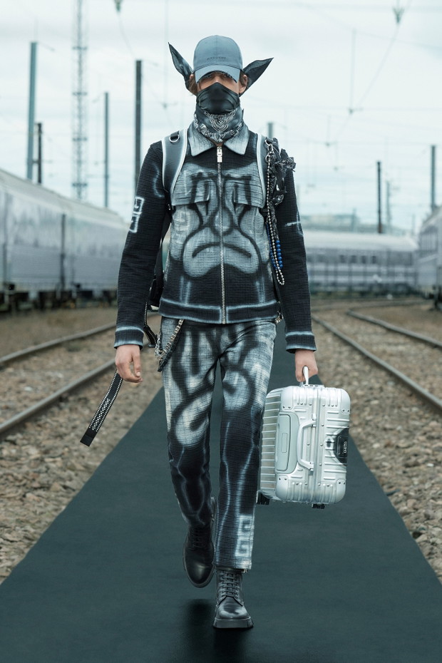 Kolekcja Givenchy Resort 2022