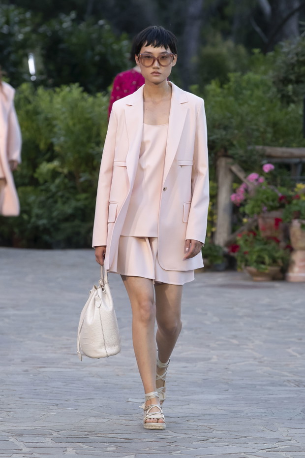 Max Mara Resort 2022