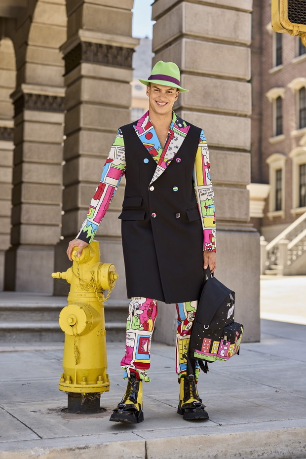 Moschino Resort 2022