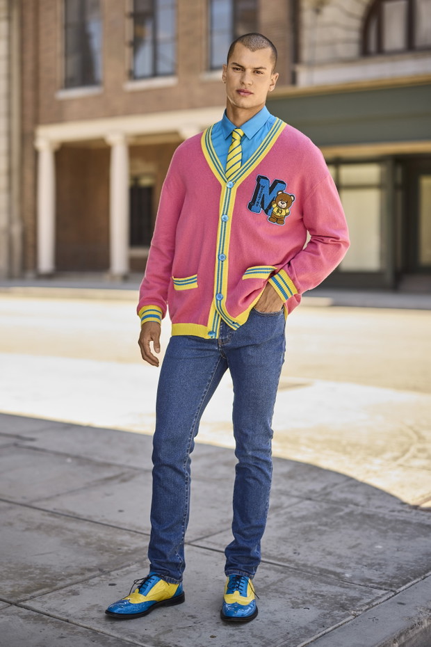 Moschino Resort 2022