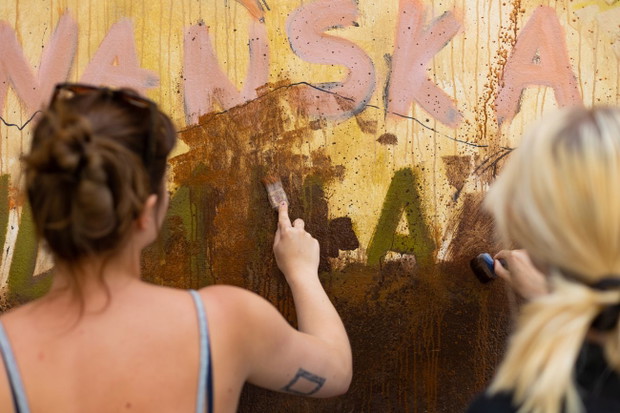 Mural z Anną Bilińską na Smolnej