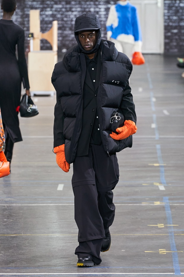Off-white jesień 2021