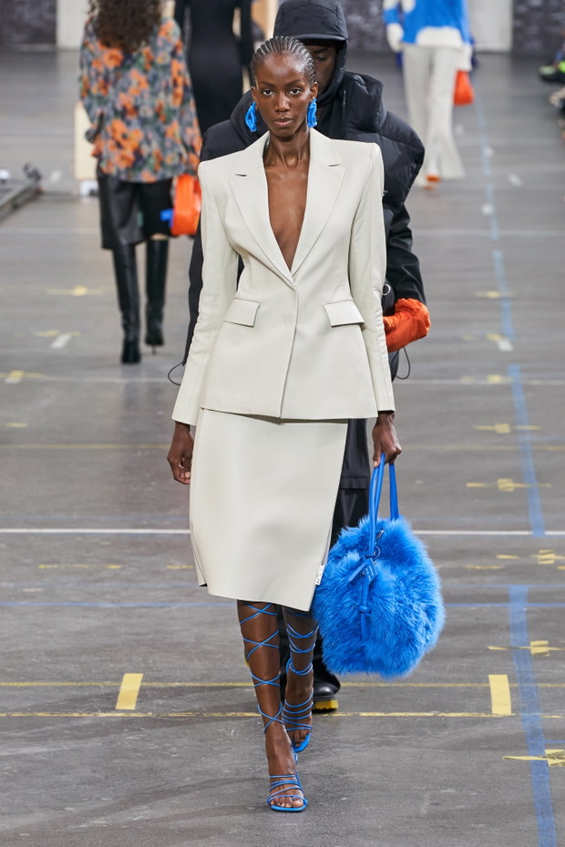 Off-white jesień 2021