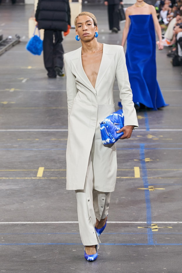 Off-white jesień 2021