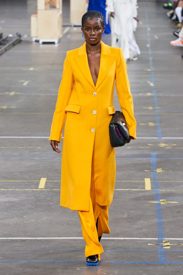 Off-white jesień 2021