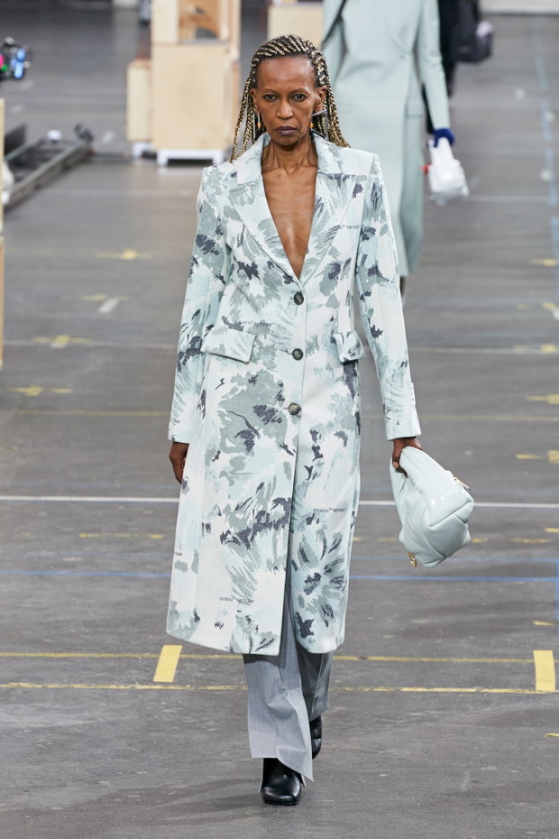 Off-white jesień 2021