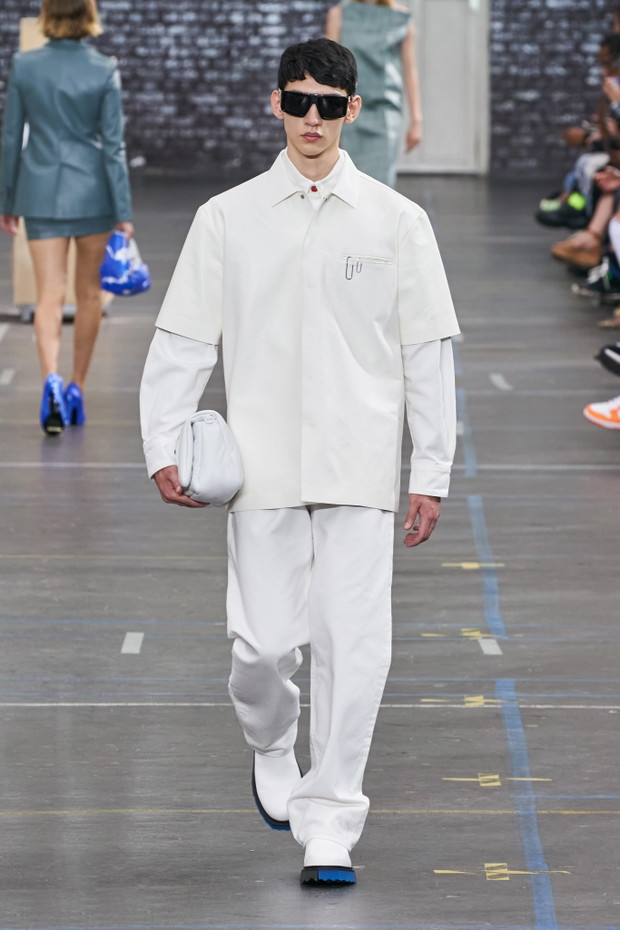 Off-white jesień 2021