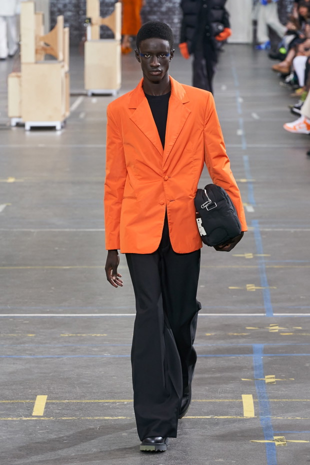 Off-white jesień 2021