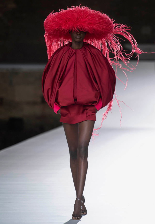 Valentino haute couture jesień-zima 2021/2022