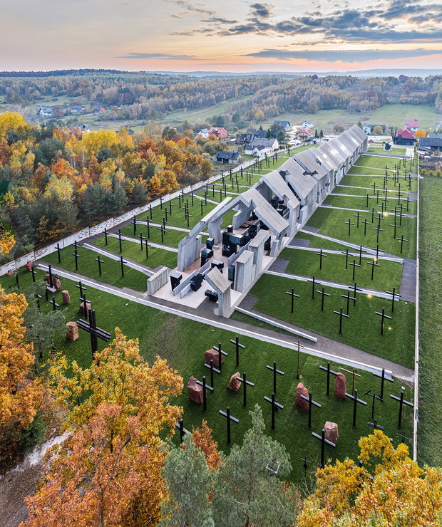 Mauzoleum Martyrologii Wsi Polskich w Michniowie, projekt: Nizio Design International