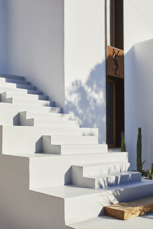 Butik Saint Laurent na Mykonos