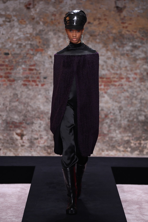 Raf Simons jesień-zima 2022/2023