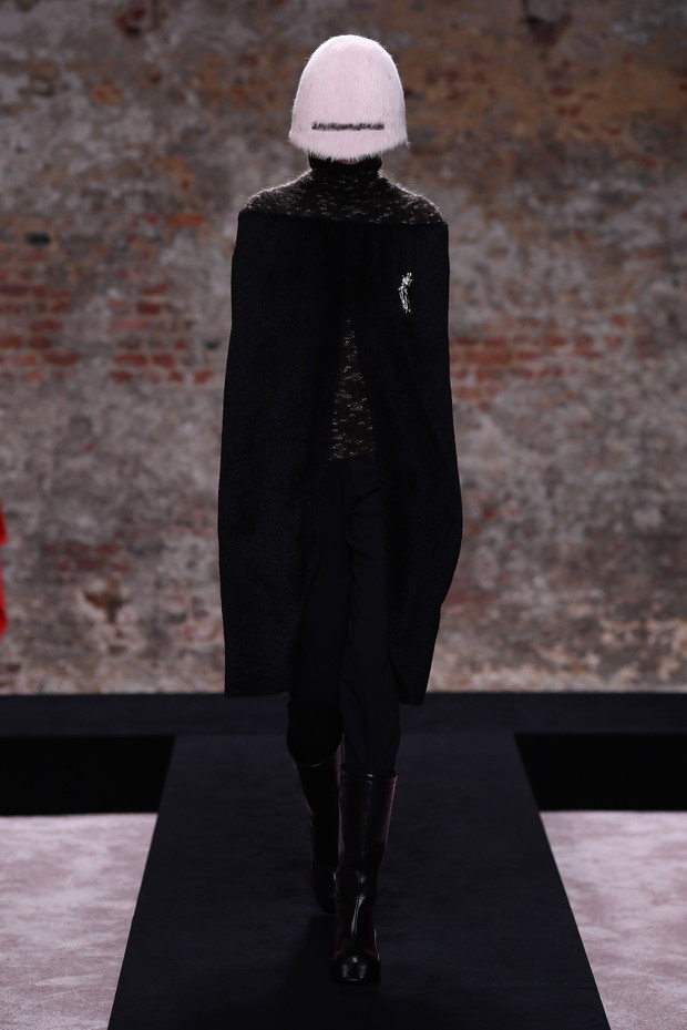 Raf Simons jesień-zima 2022/2023
