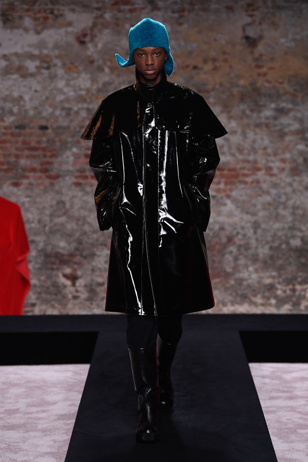 Raf Simons jesień-zima 2022/2023