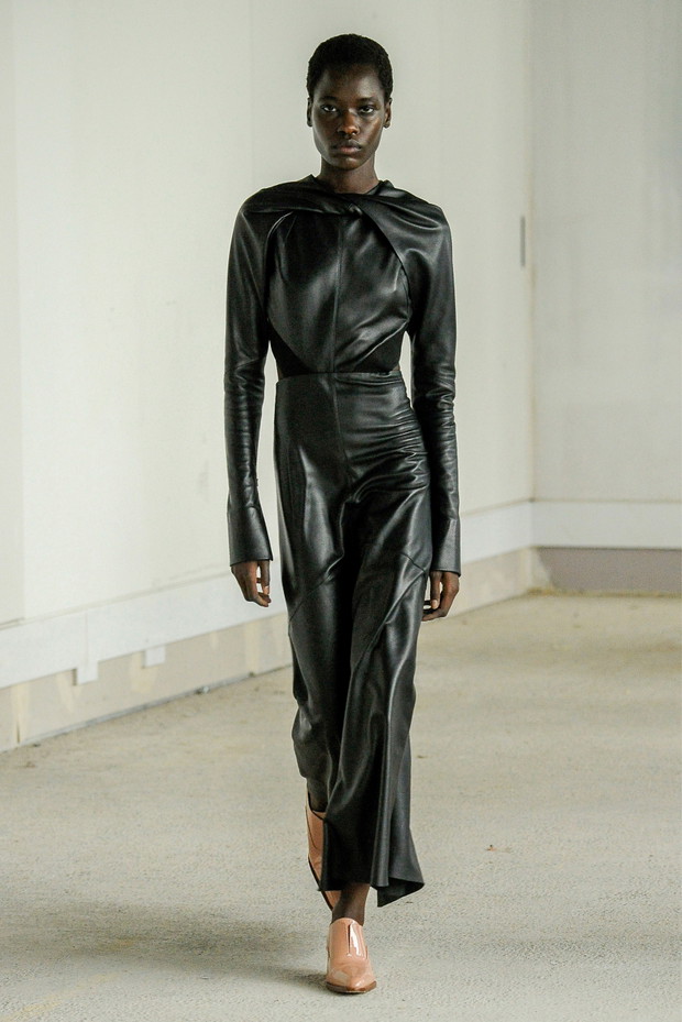 Victoria Beckham jesień-zima 2022/2023