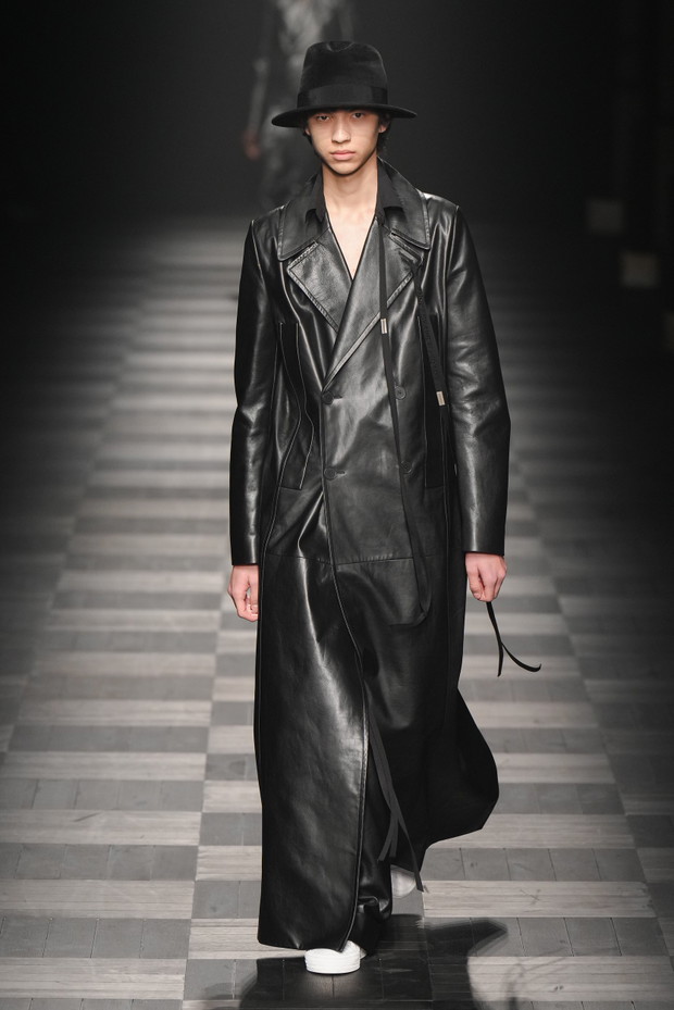 Ann Demeulemeester jesień-zima 2022/2023