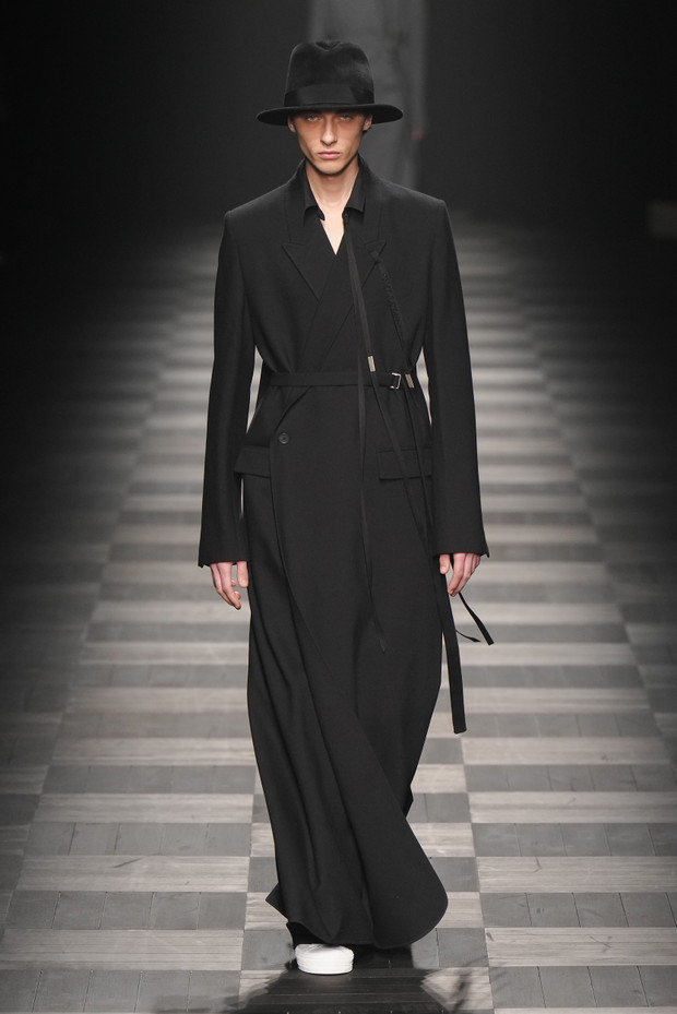 Ann Demeulemeester jesień-zima 2022/2023